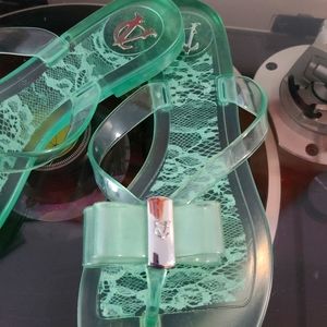 Vince Camuto Jelly Flip-flops Size 8